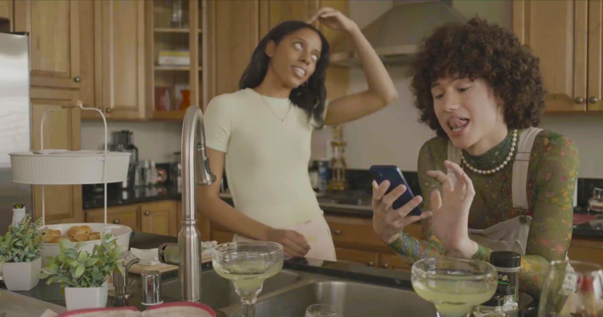 Back to Me, Stills 3
